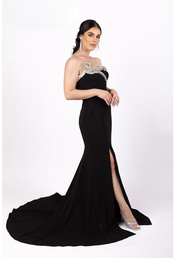 Glamour by terani on sale couture beaded trumpet dress