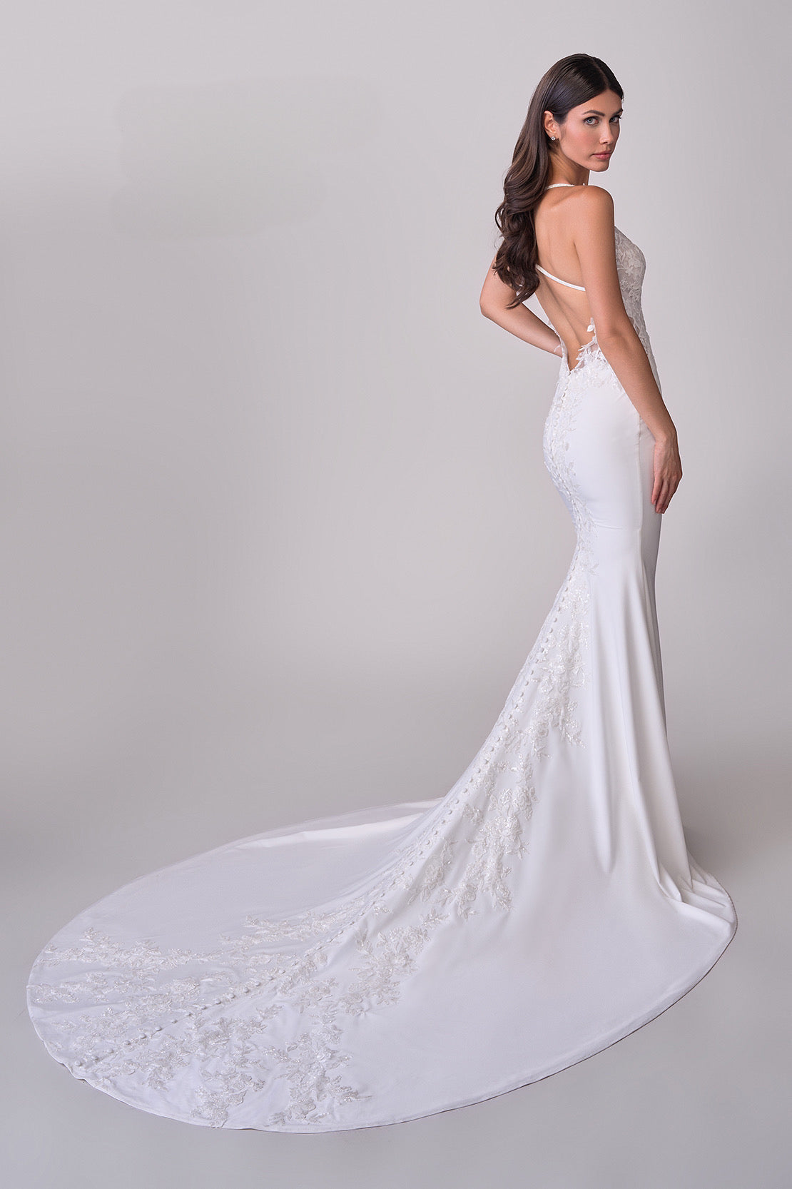 Joelle Oliva By La Femme - J2165 - Luna Bridal Gown