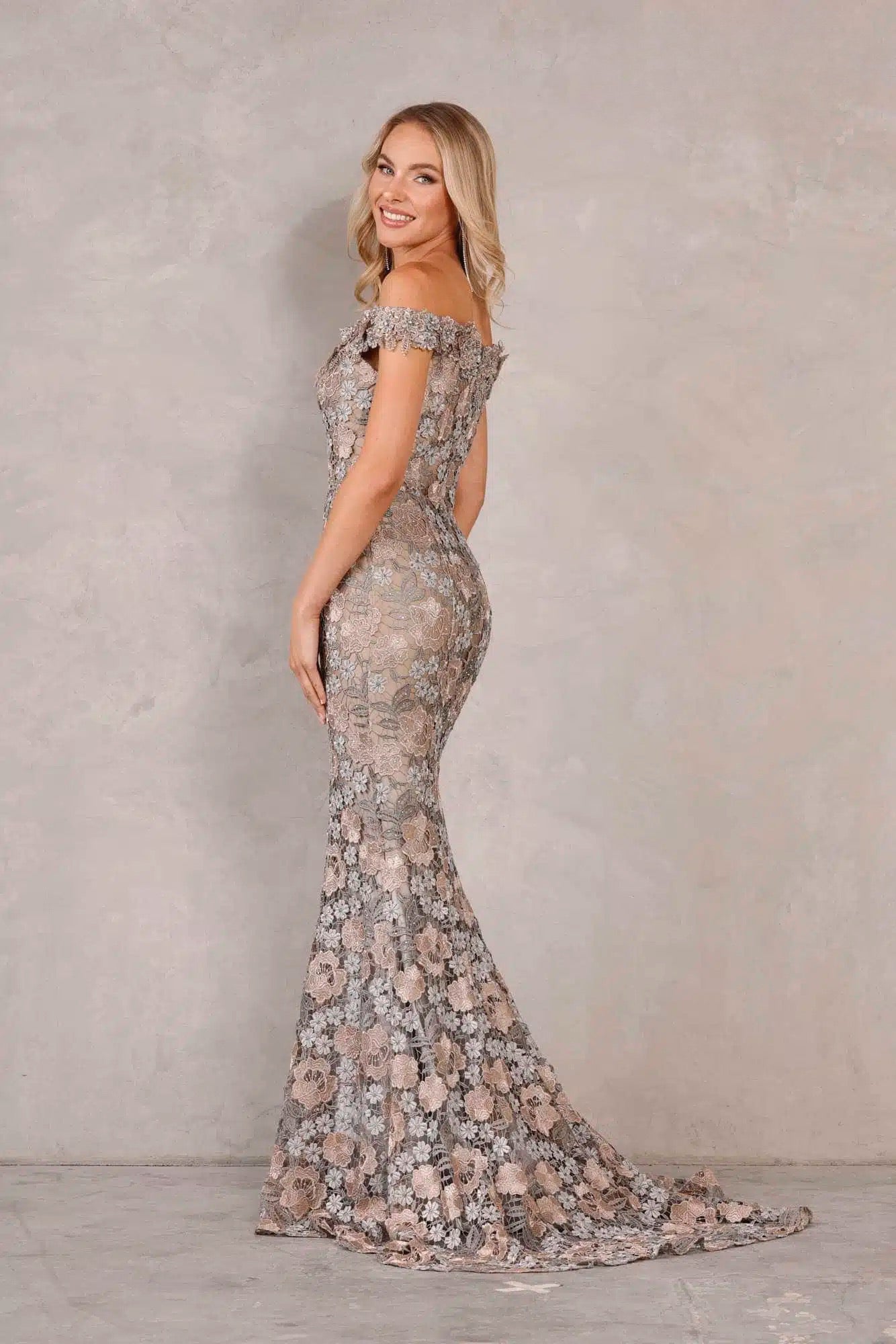 Beautiful Long Sleeves V Neck Flowers Pink Prom Dresses Formal Dresses –  Pgmdress